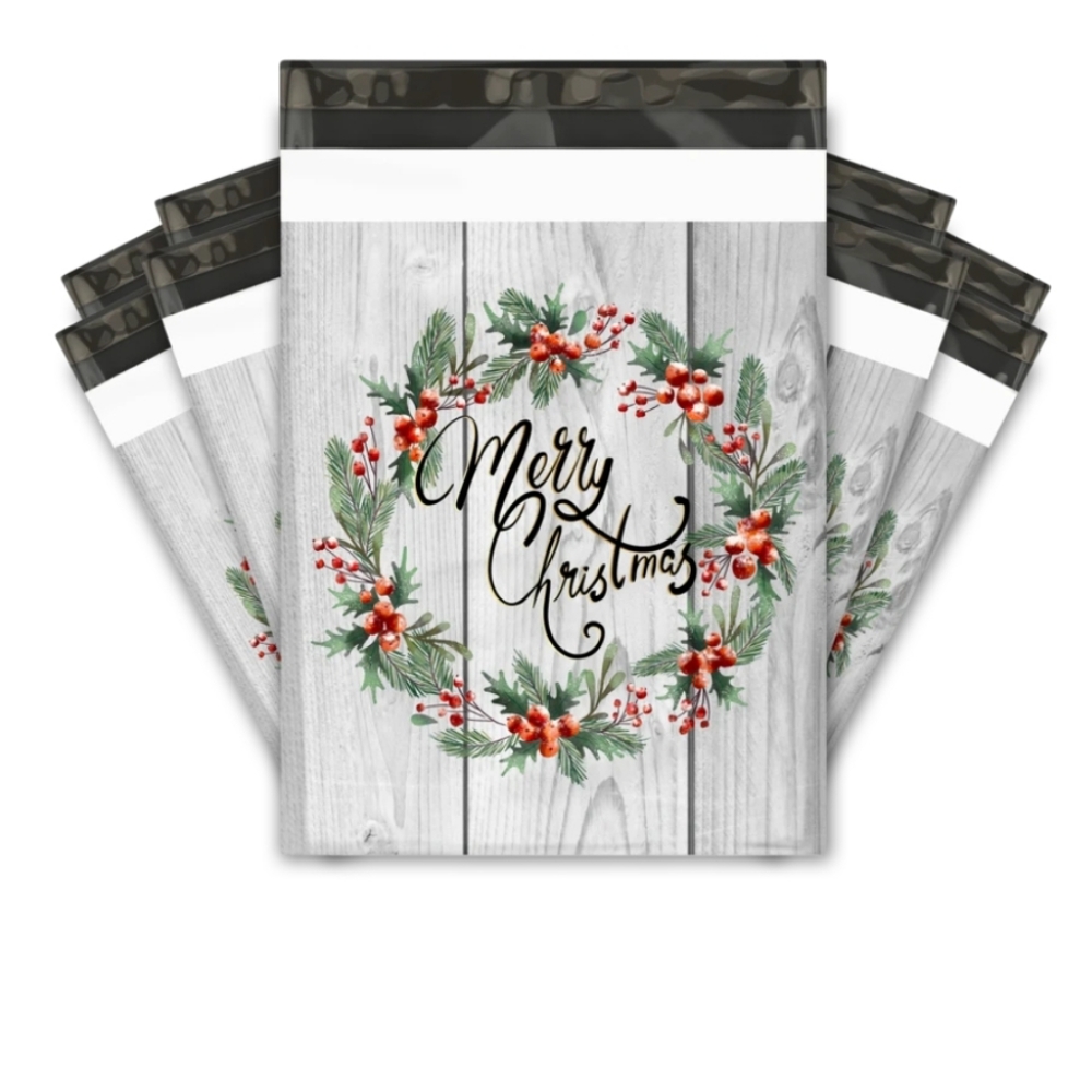 10-10X13 Merry Christmas Wreath poly mailer - Picture 1 of 1